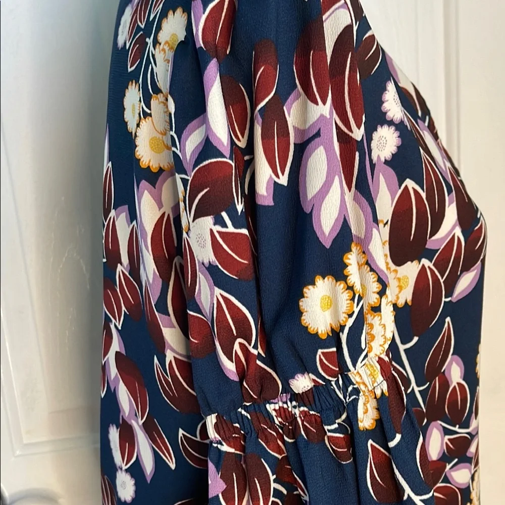 Ann Taylor Floral Blouse - Navy and Red - Picture 6 of 9